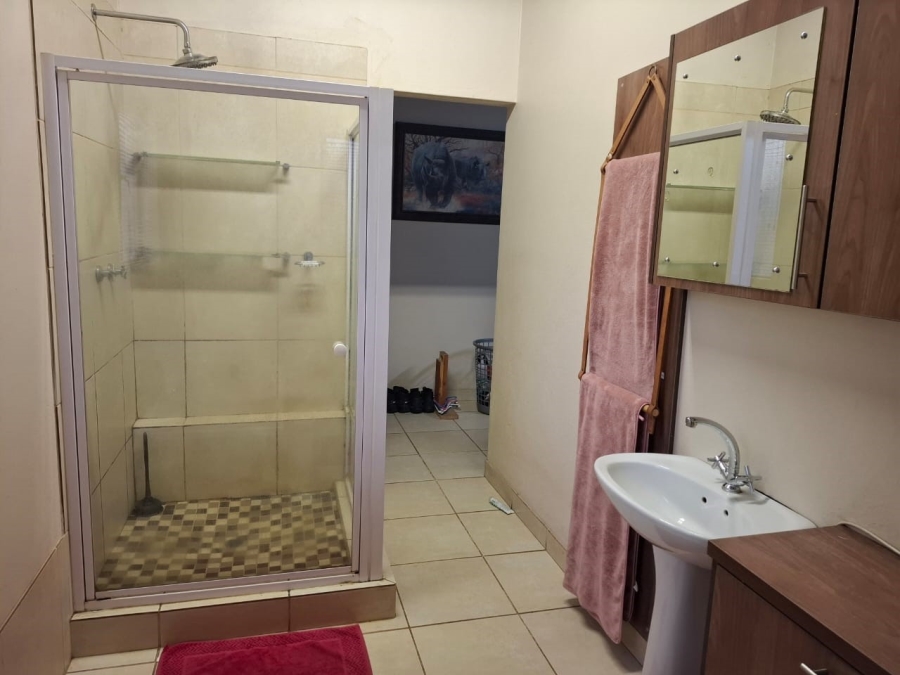 3 Bedroom Property for Sale in Oos Einde North West